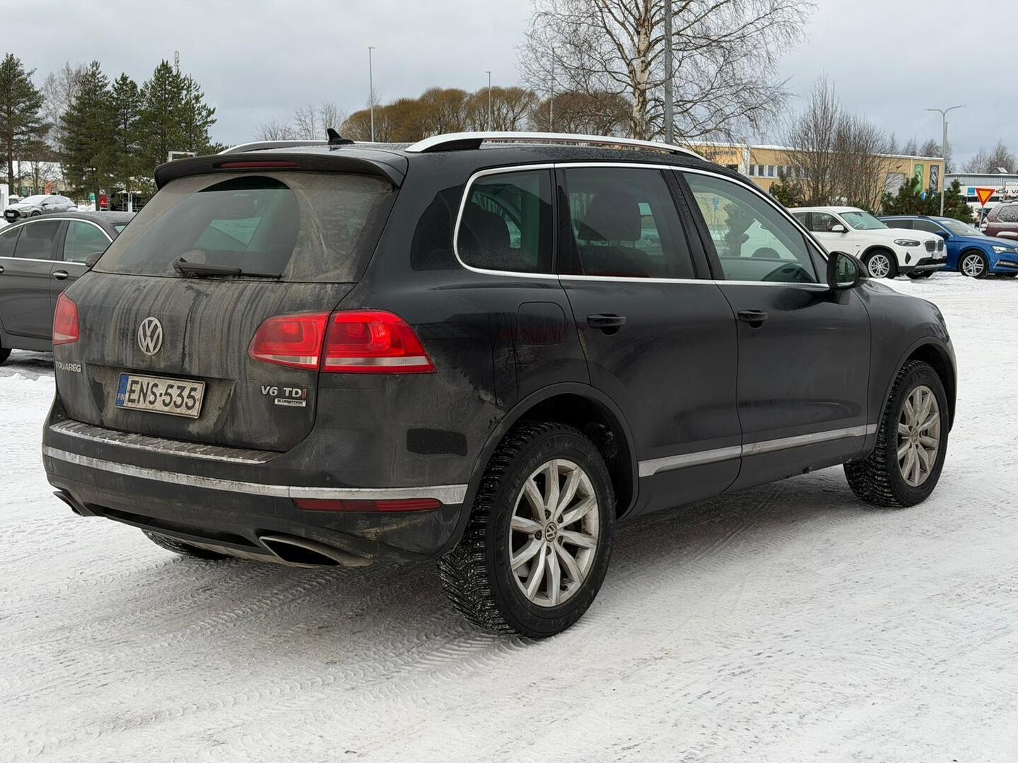 VOLKSWAGEN Touareg 2015