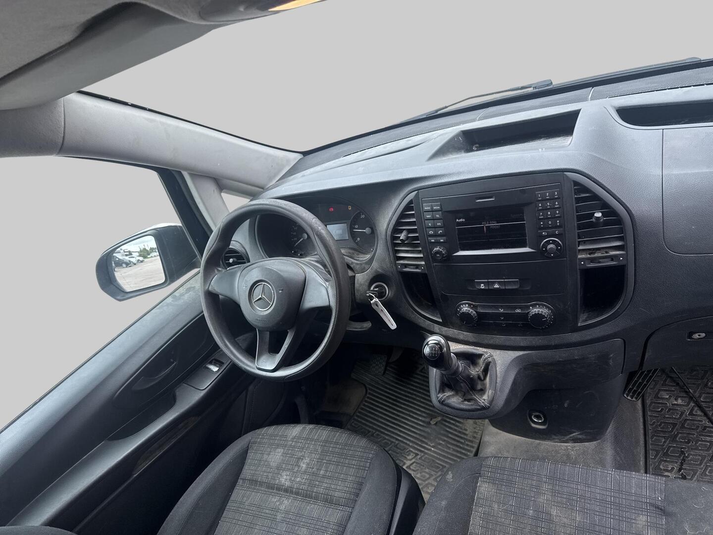 MERCEDES-BENZ Vito 2016