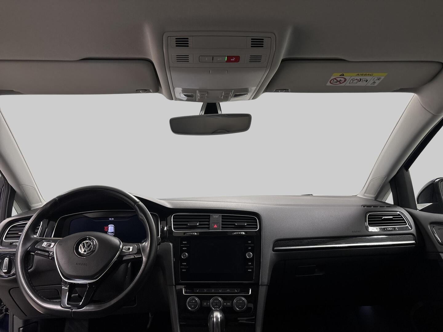 VOLKSWAGEN Golf 2019