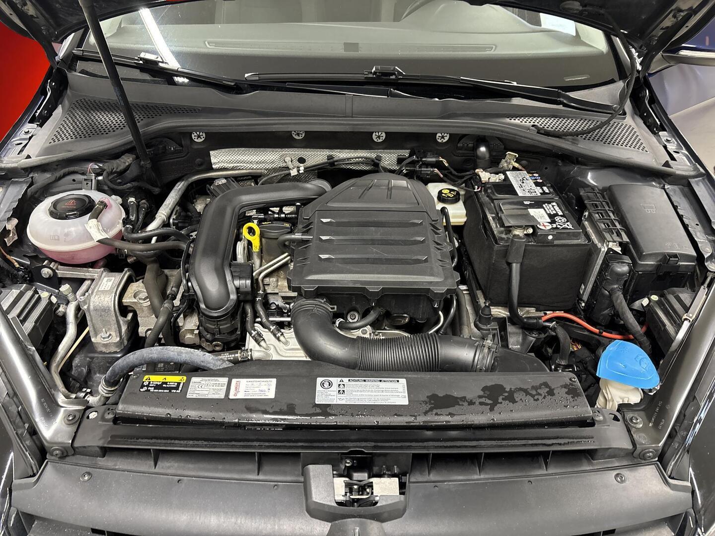 VOLKSWAGEN Golf 2019