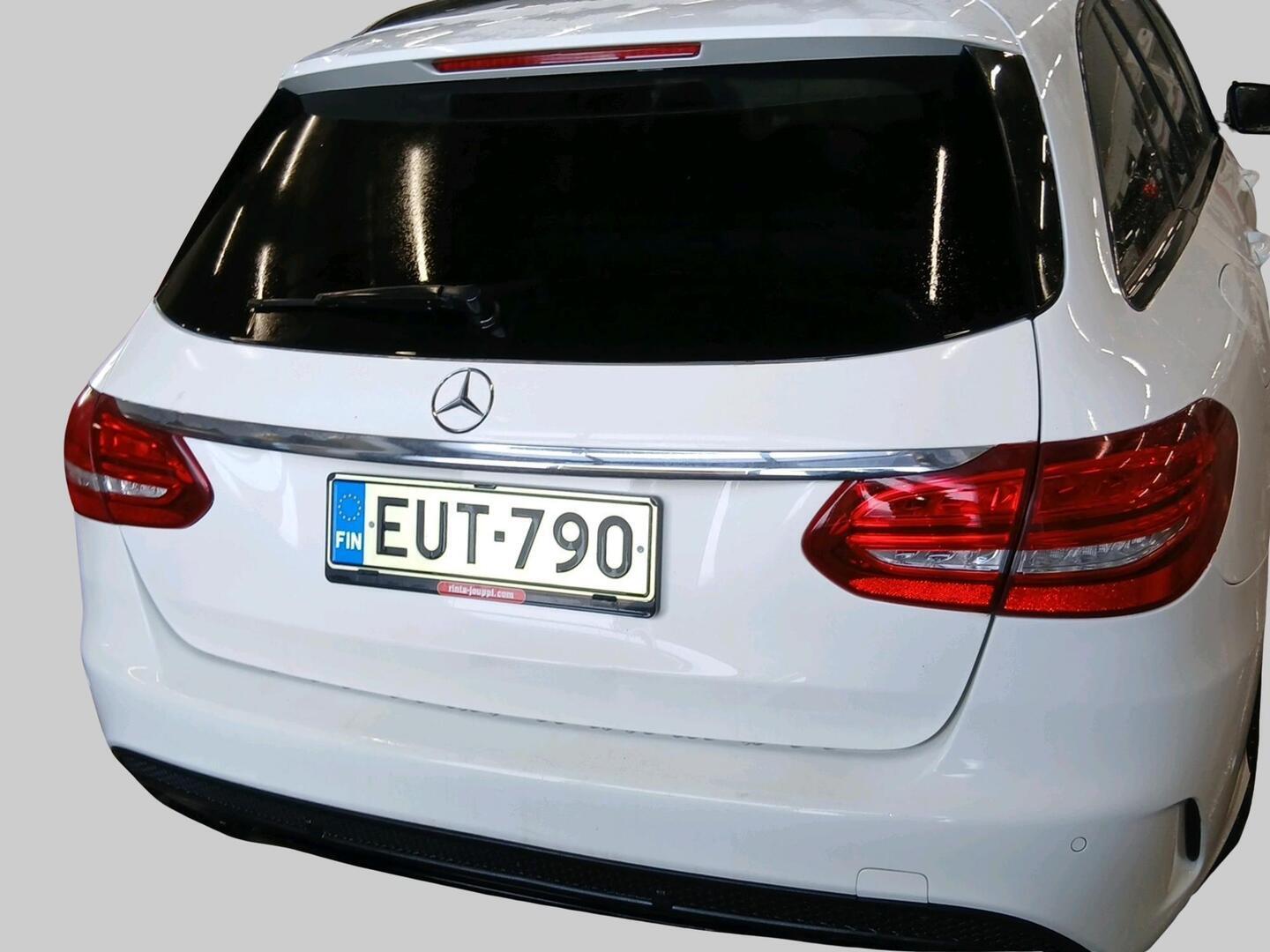 MERCEDES-BENZ C 2017