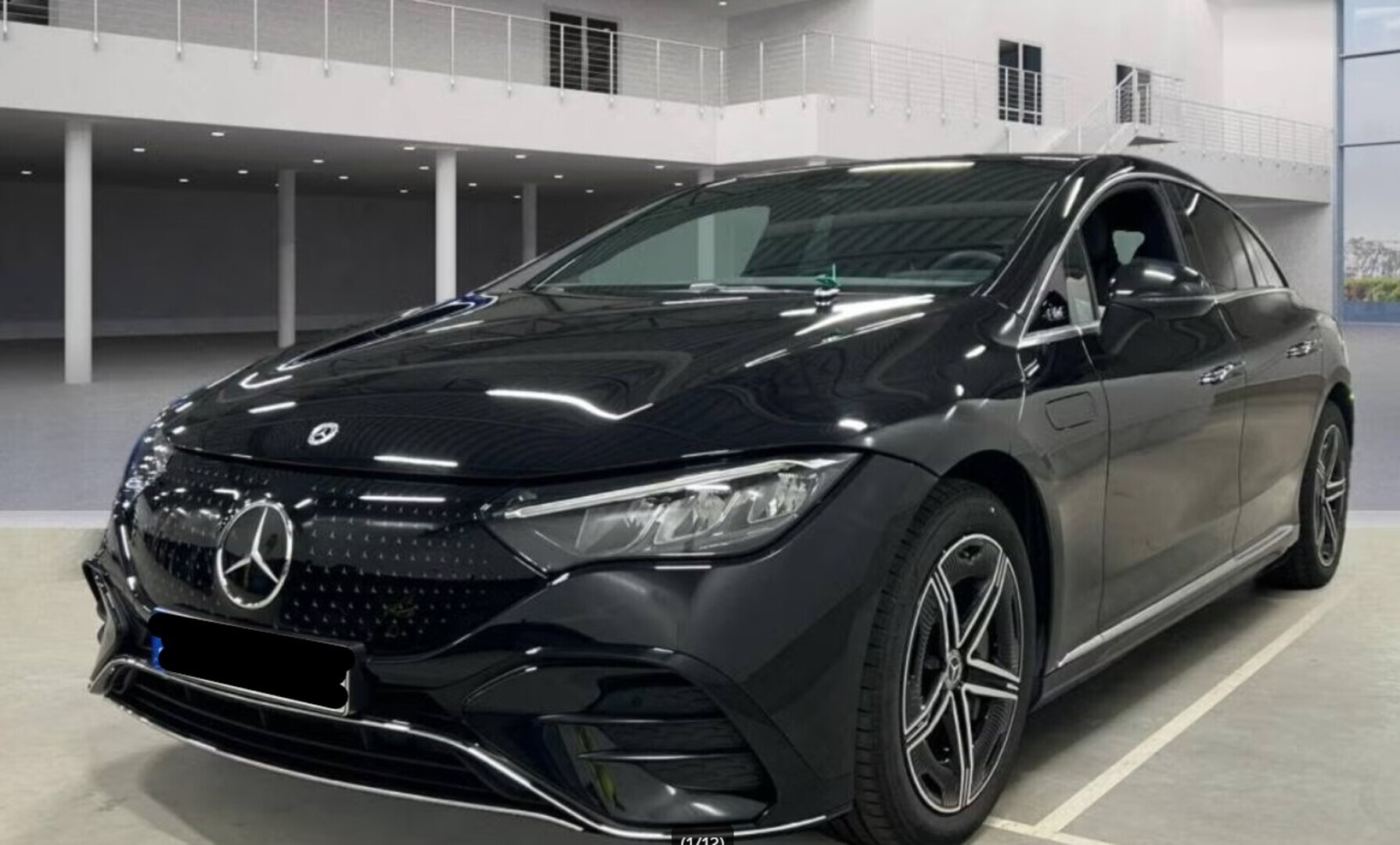 MERCEDES-BENZ EQE 2025