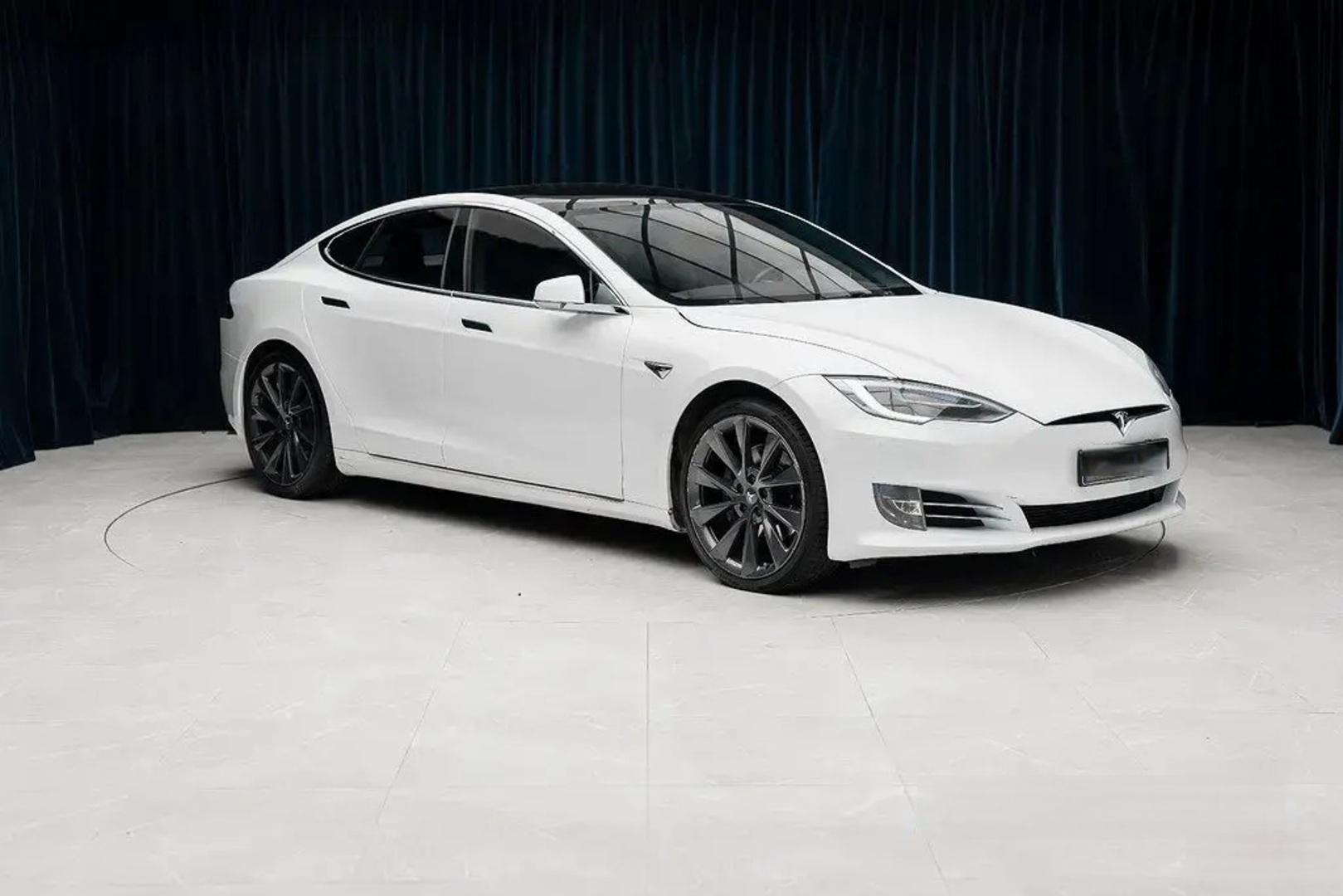TESLA MODEL S 2018