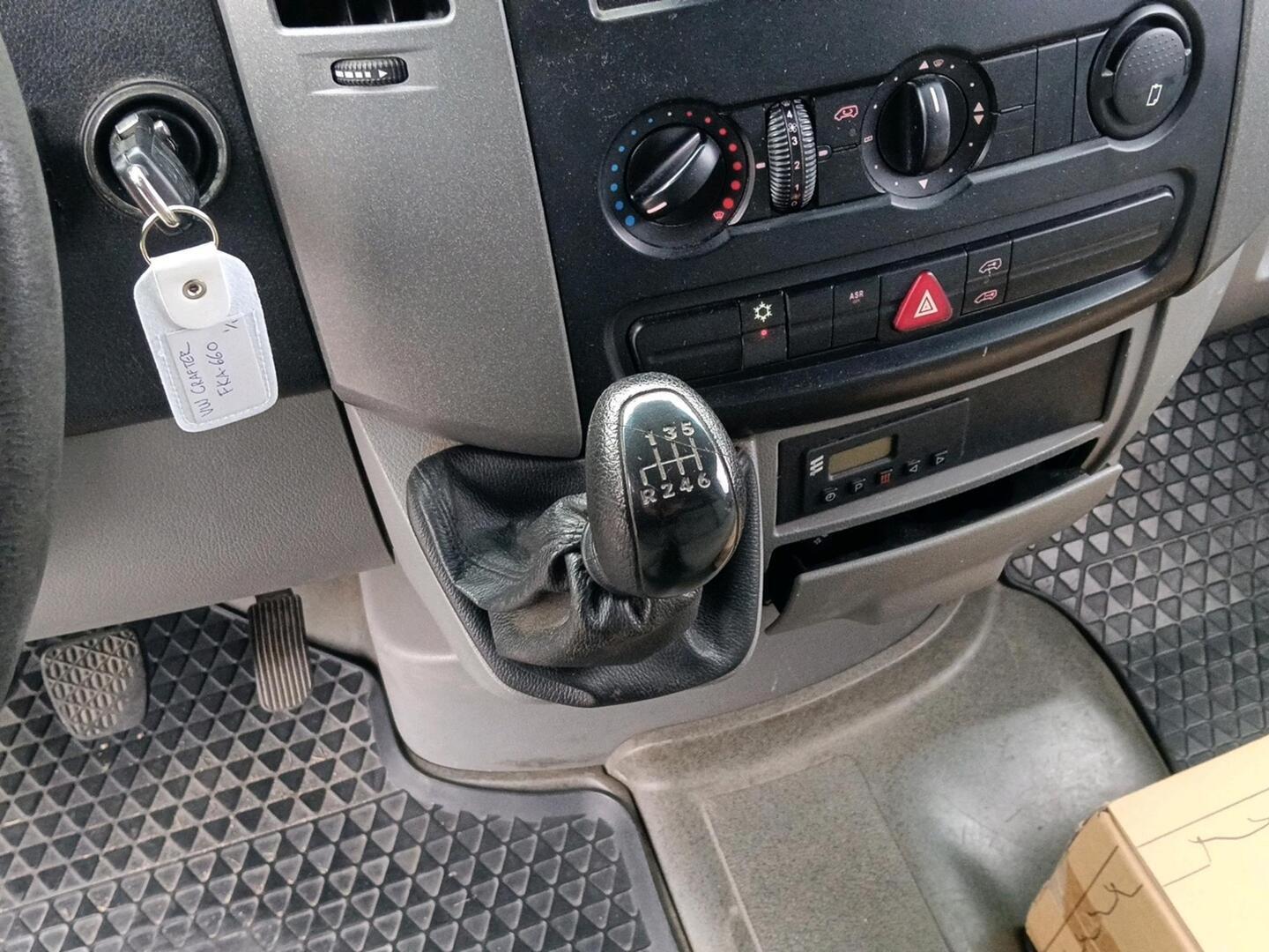 VOLKSWAGEN Crafter 2010