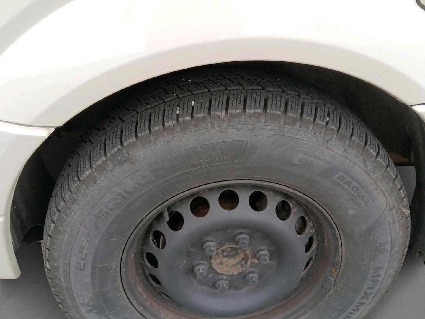 VOLKSWAGEN Crafter 2010