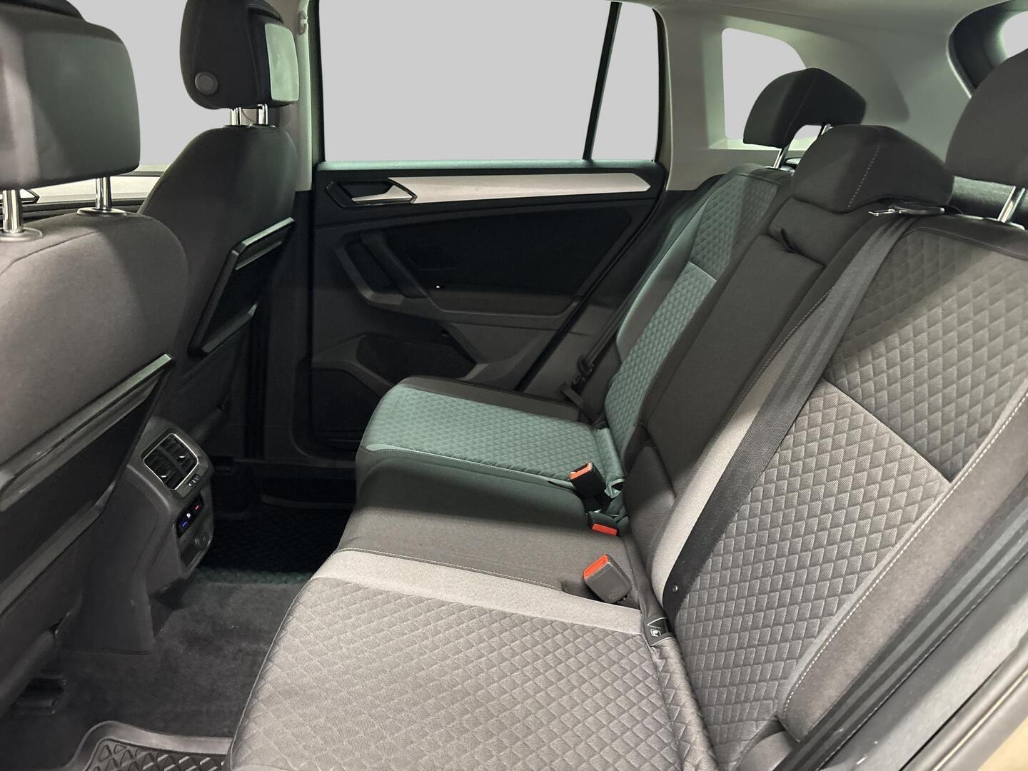 VOLKSWAGEN Tiguan 2017