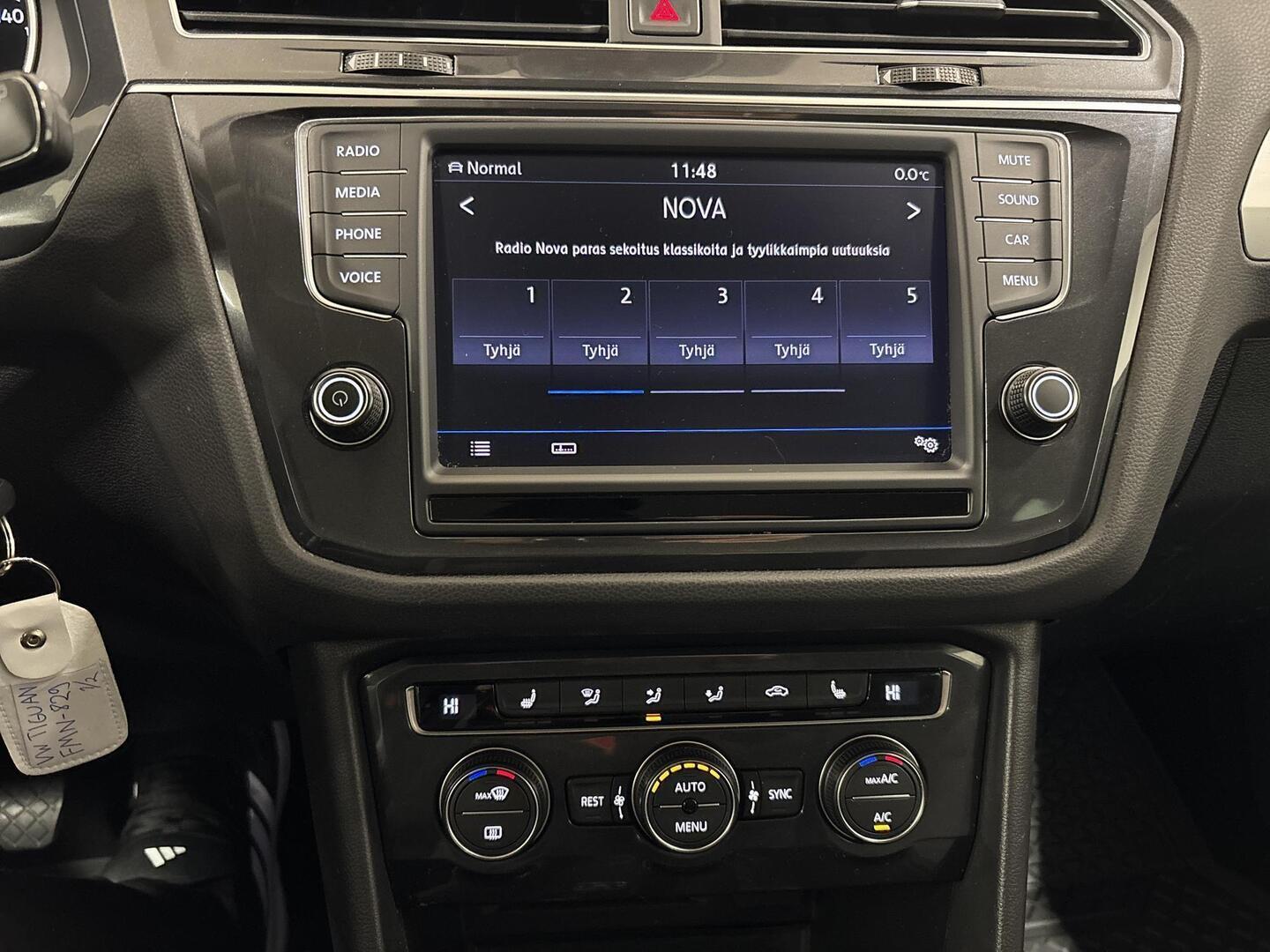 VOLKSWAGEN Tiguan 2017