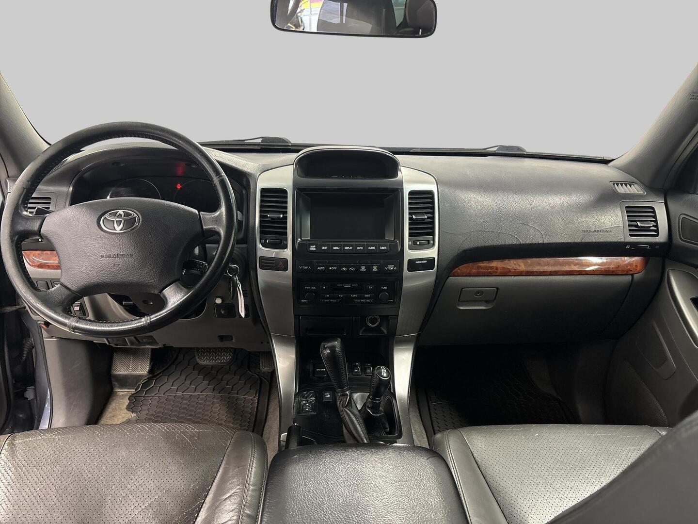 TOYOTA Land Cruiser 2007