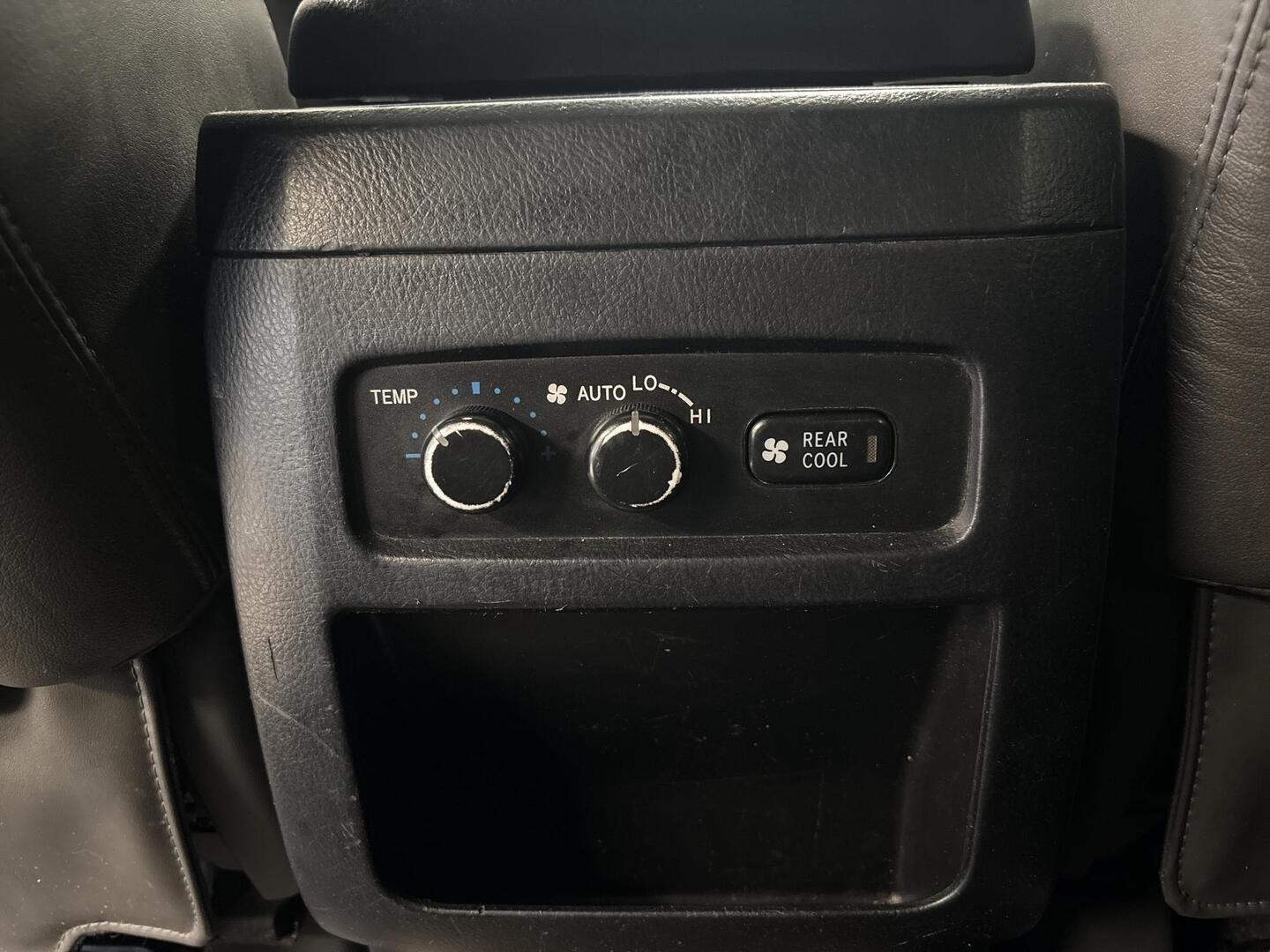 TOYOTA Land Cruiser 2007
