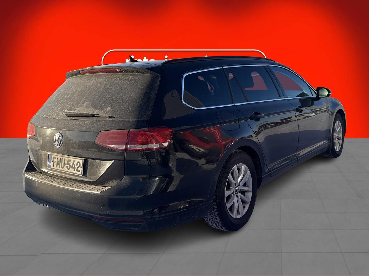 VOLKSWAGEN Passat 2017