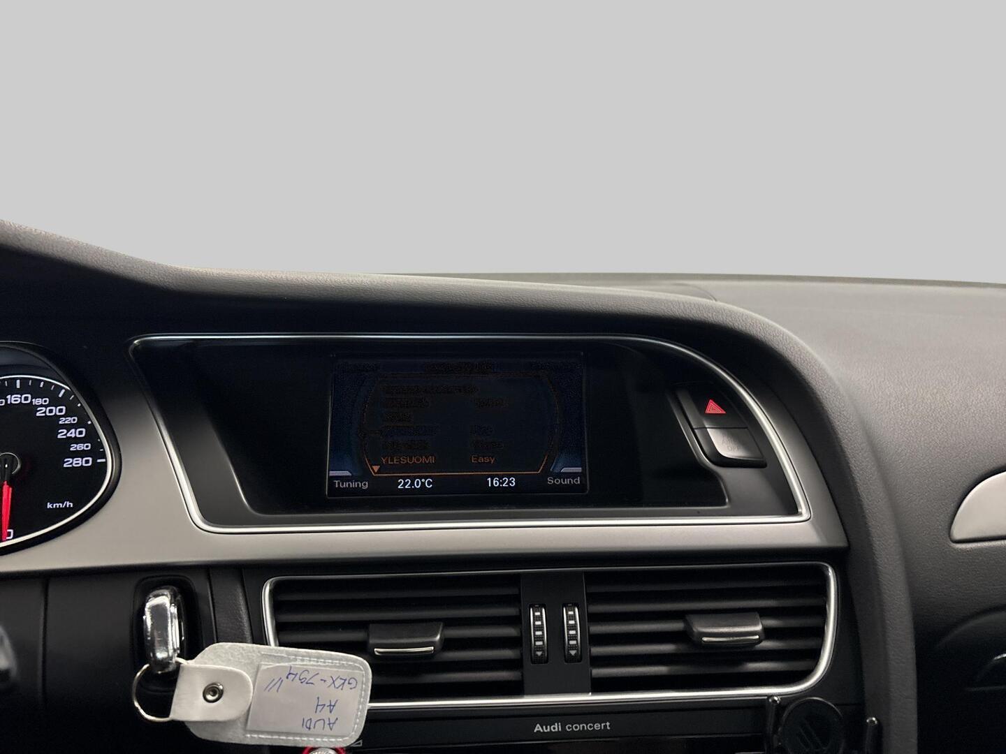 AUDI A4 2014