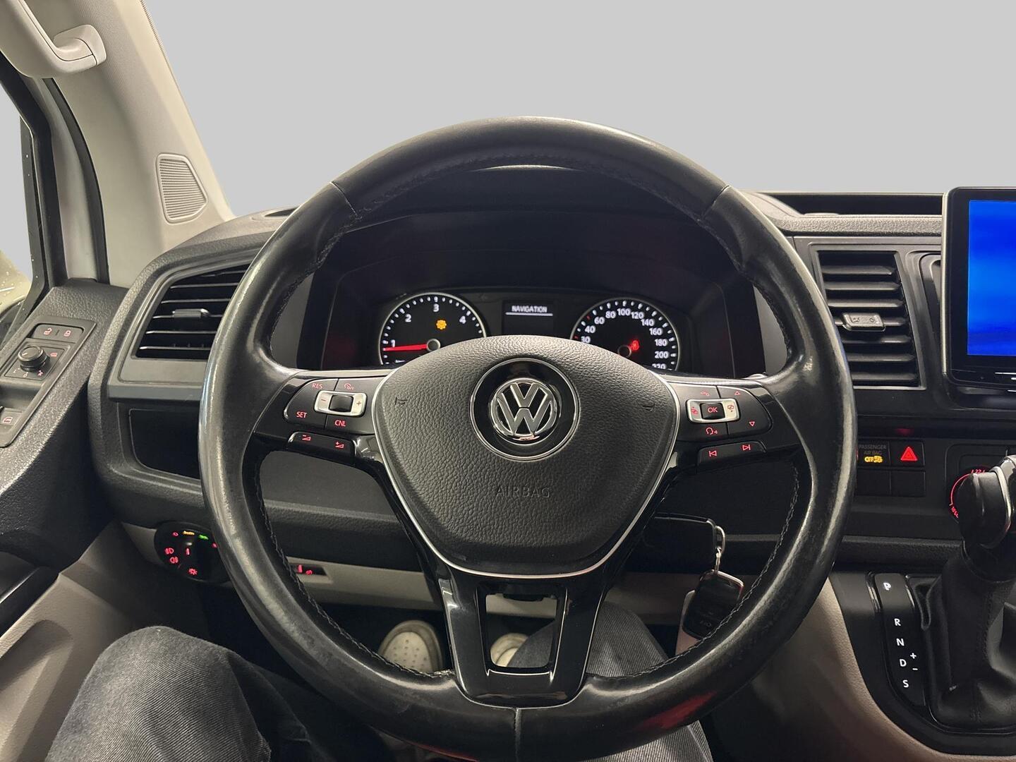 VOLKSWAGEN Transporter 2016
