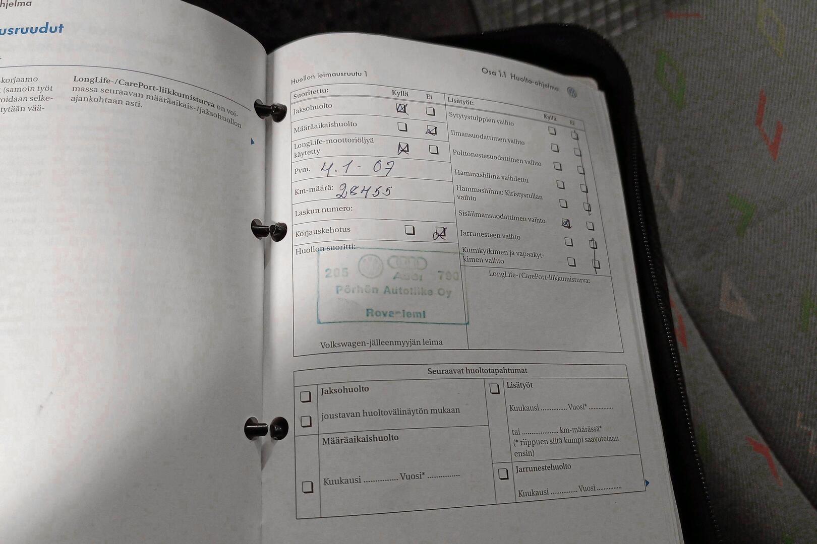 VOLKSWAGEN Transporter 2005