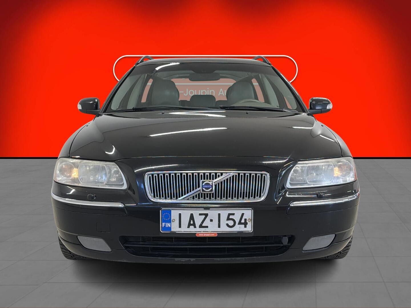 VOLVO V70 2007
