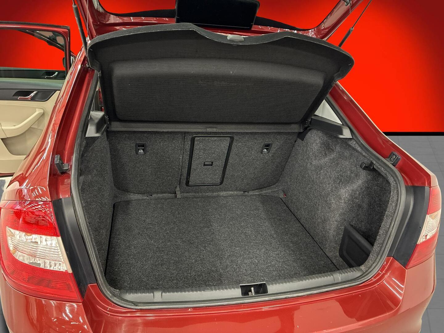 SKODA Rapid 2016