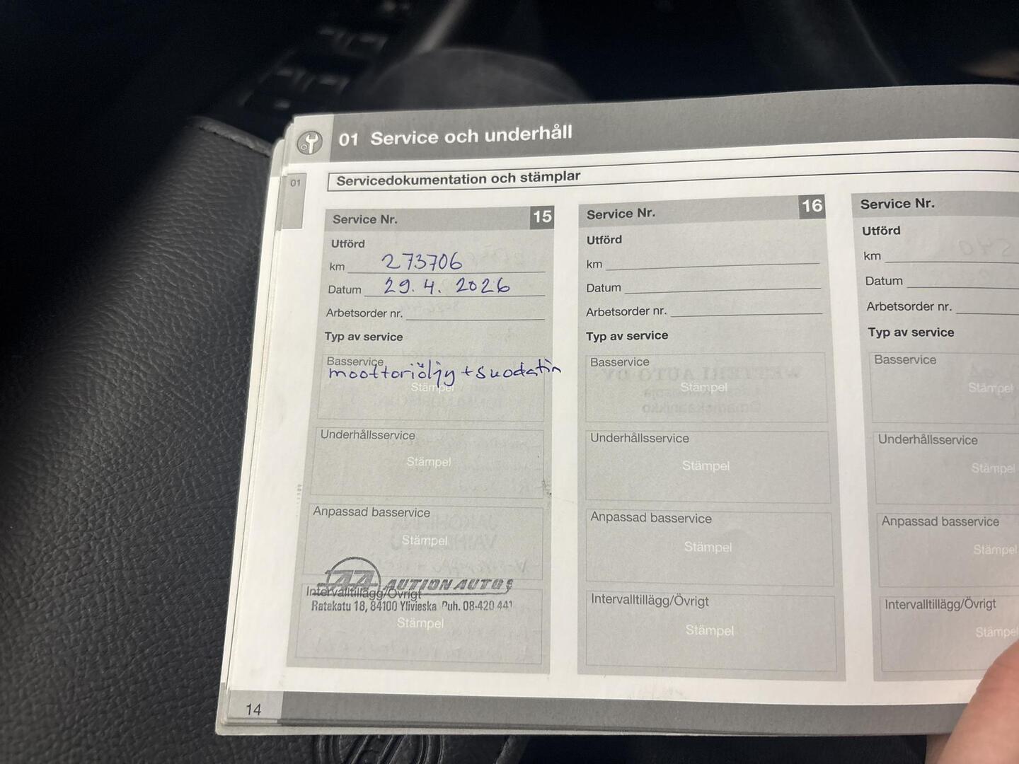 VOLVO V70 2015
