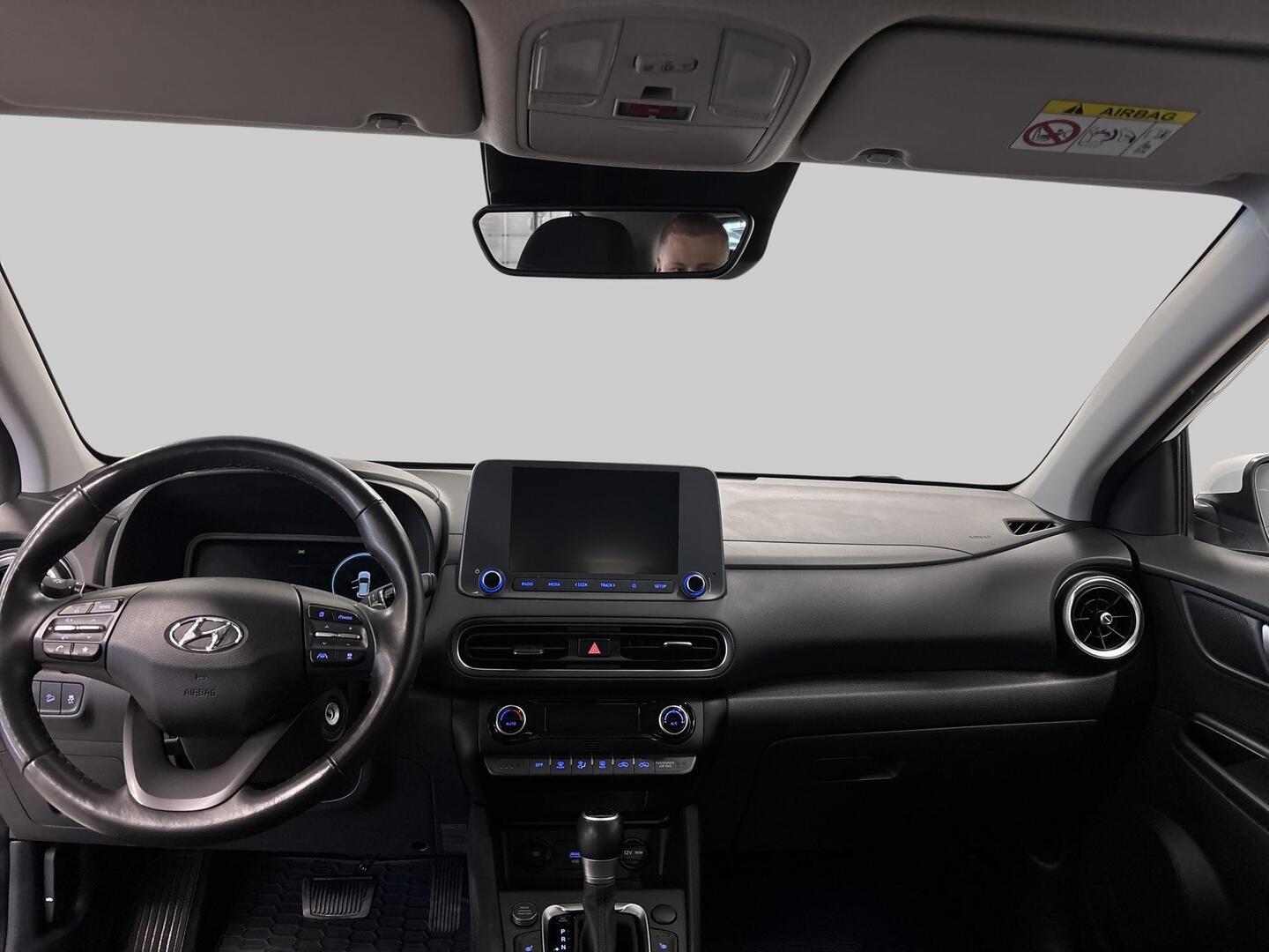 HYUNDAI KONA 2021