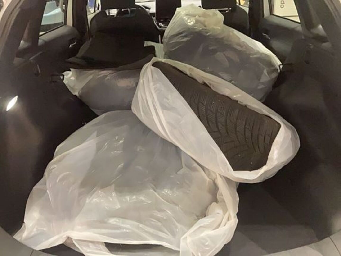 TOYOTA COROLLA CROSS 2023