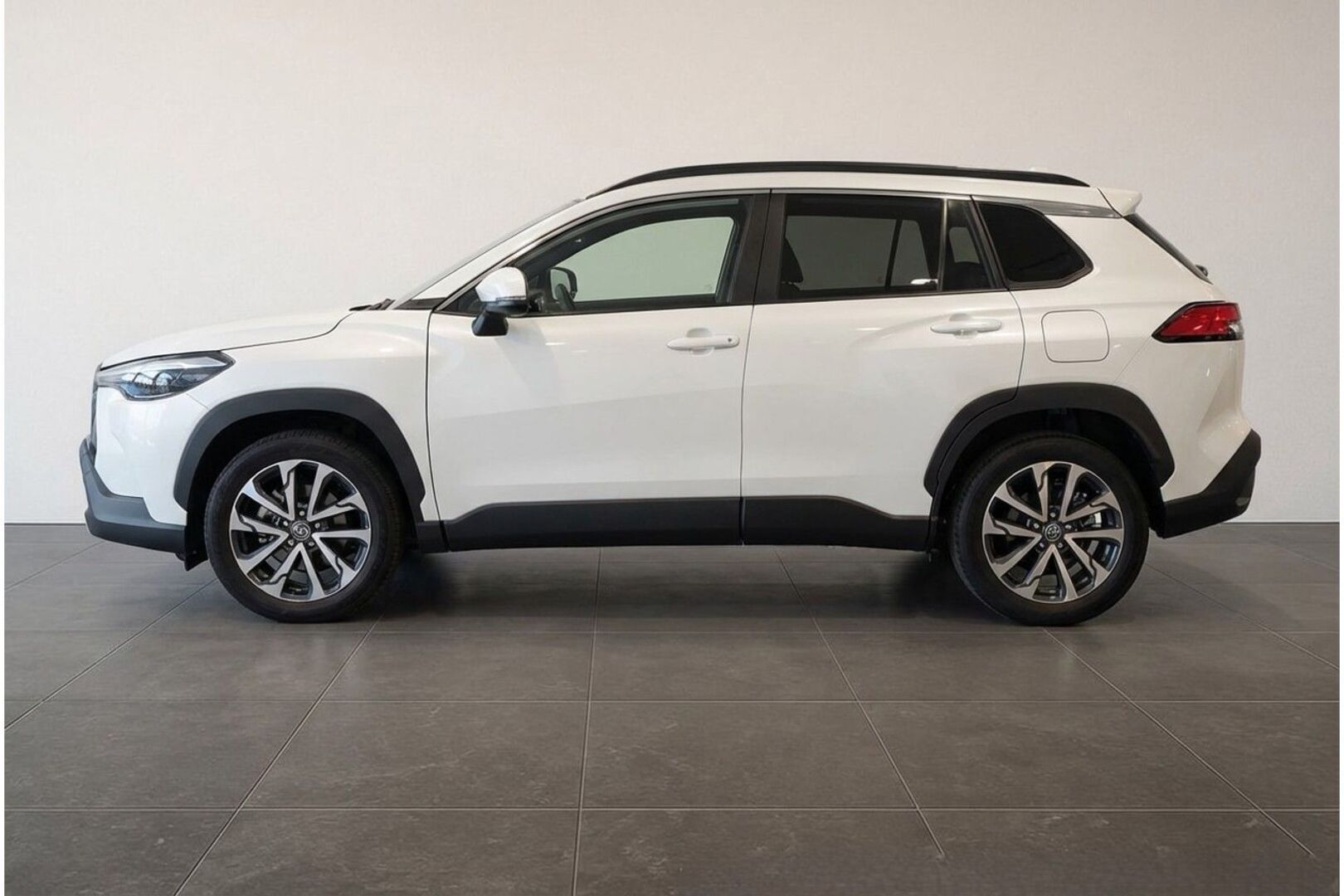 TOYOTA COROLLA CROSS 2023