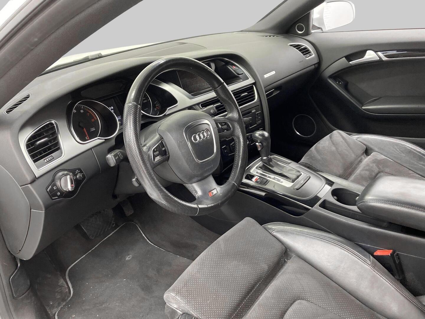 AUDI A5 2011