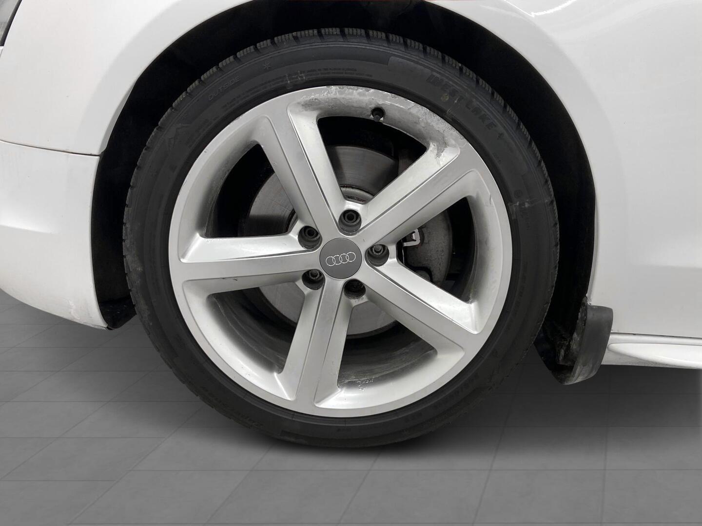 AUDI A5 2011