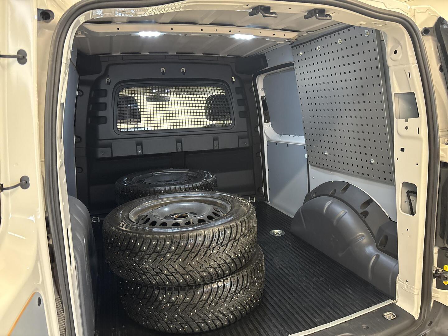 VOLKSWAGEN Caddy 2022