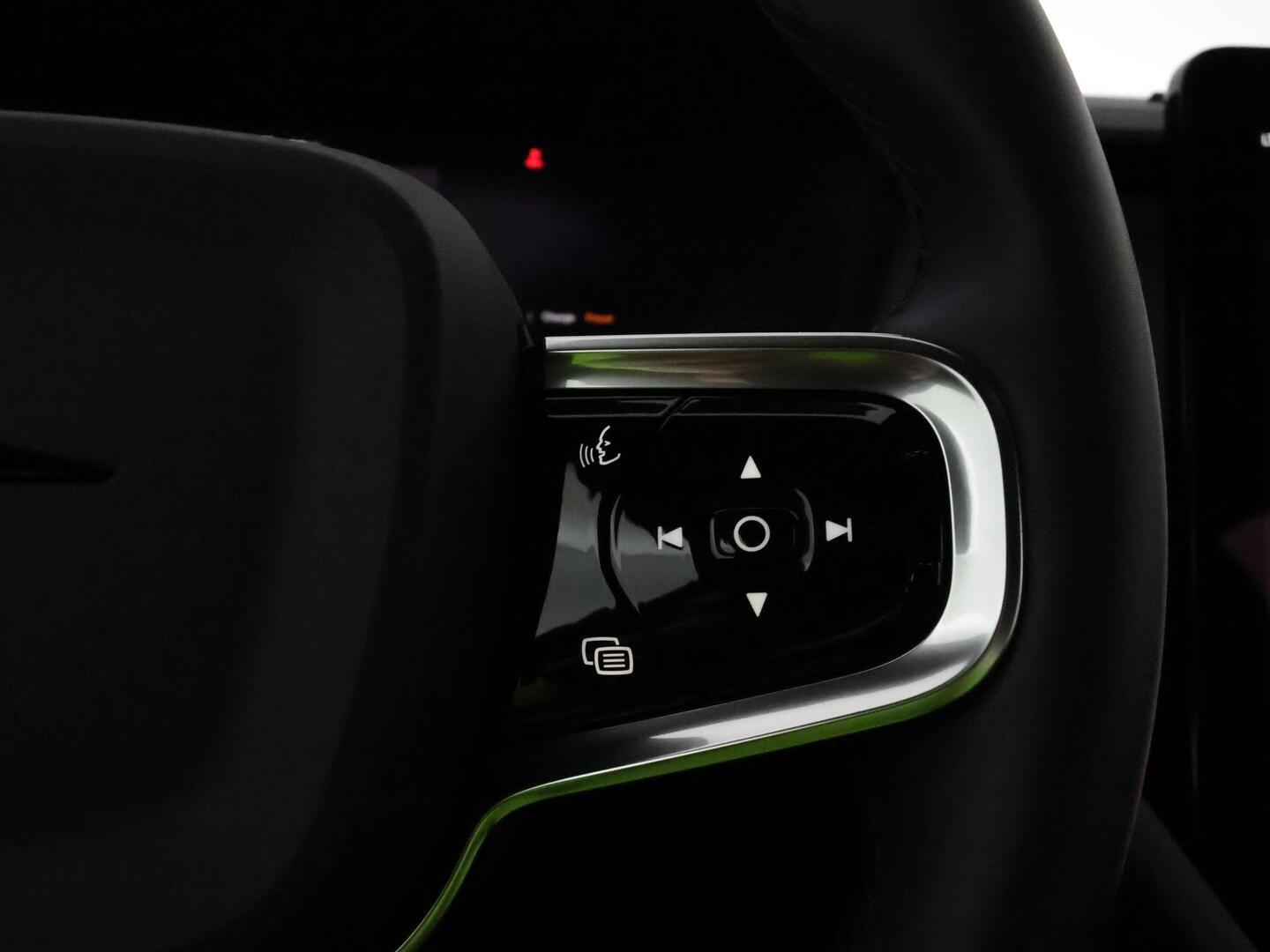 POLESTAR 2 2024