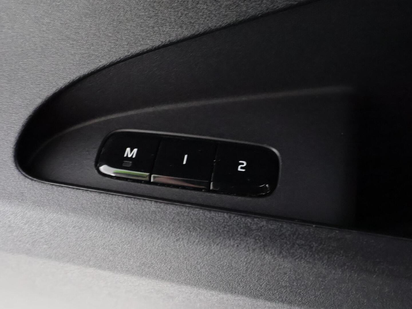 POLESTAR 2 2024