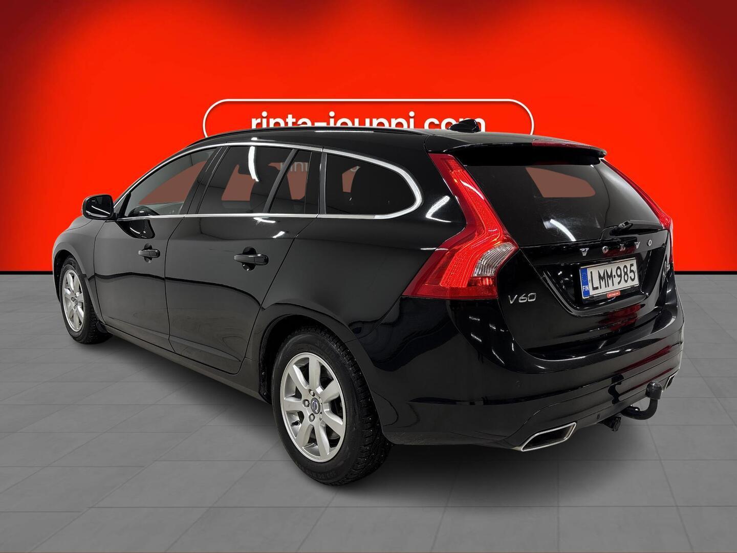 VOLVO V60 2014