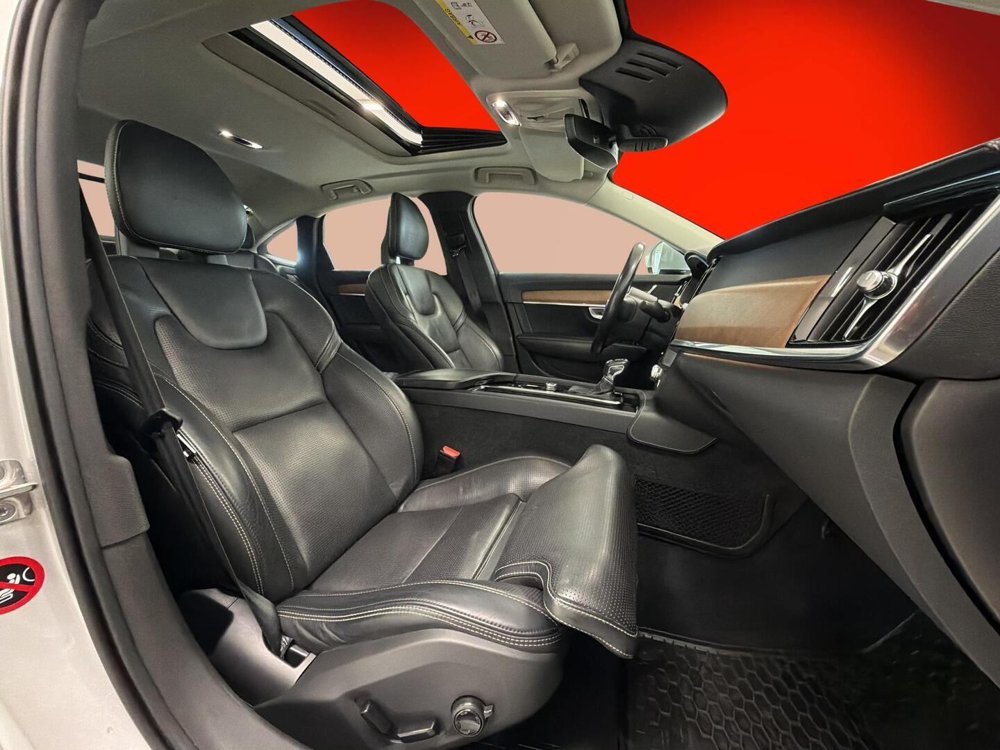 VOLVO S90 2017
