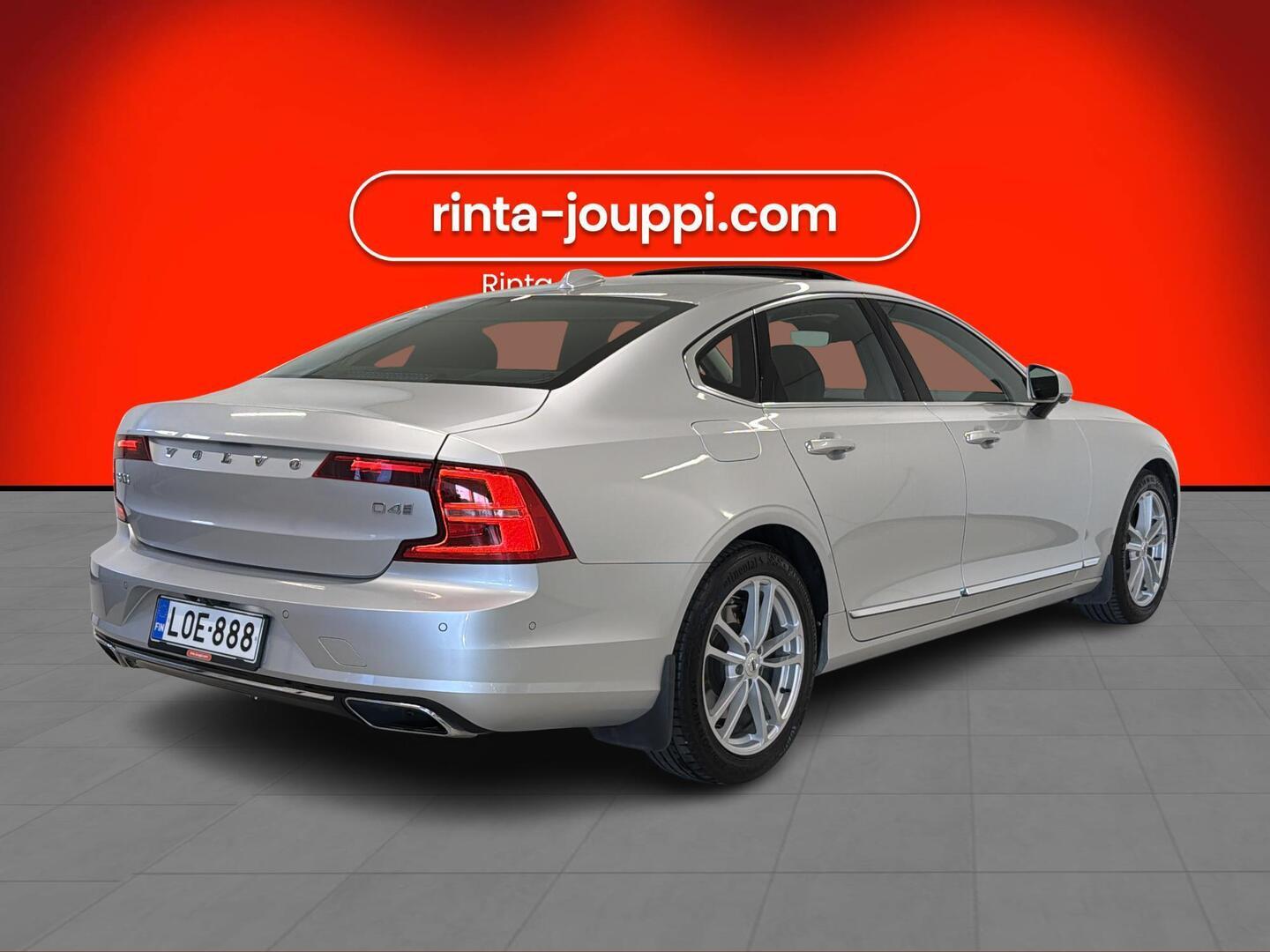 VOLVO S90 2017