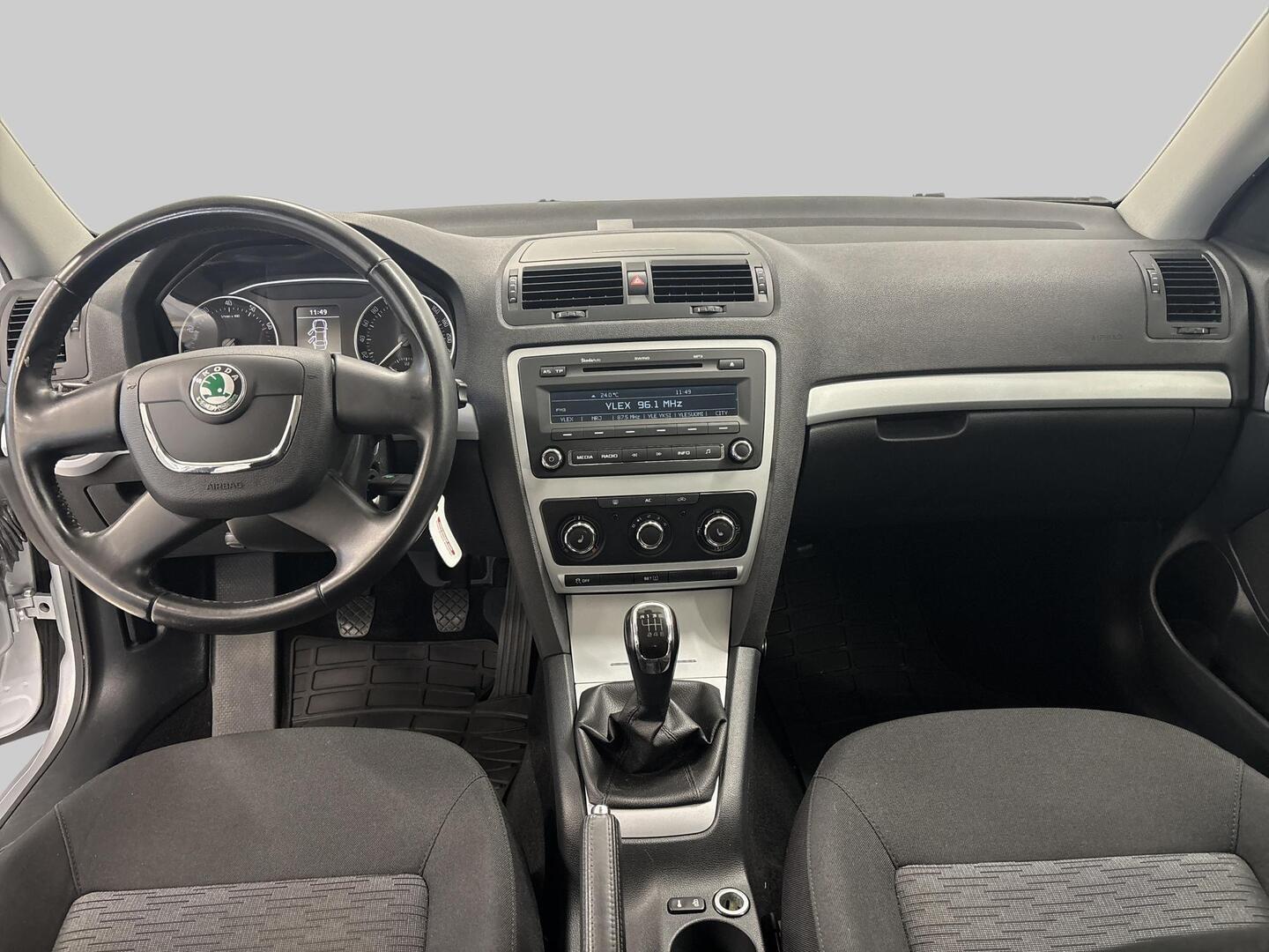 SKODA Octavia 2012