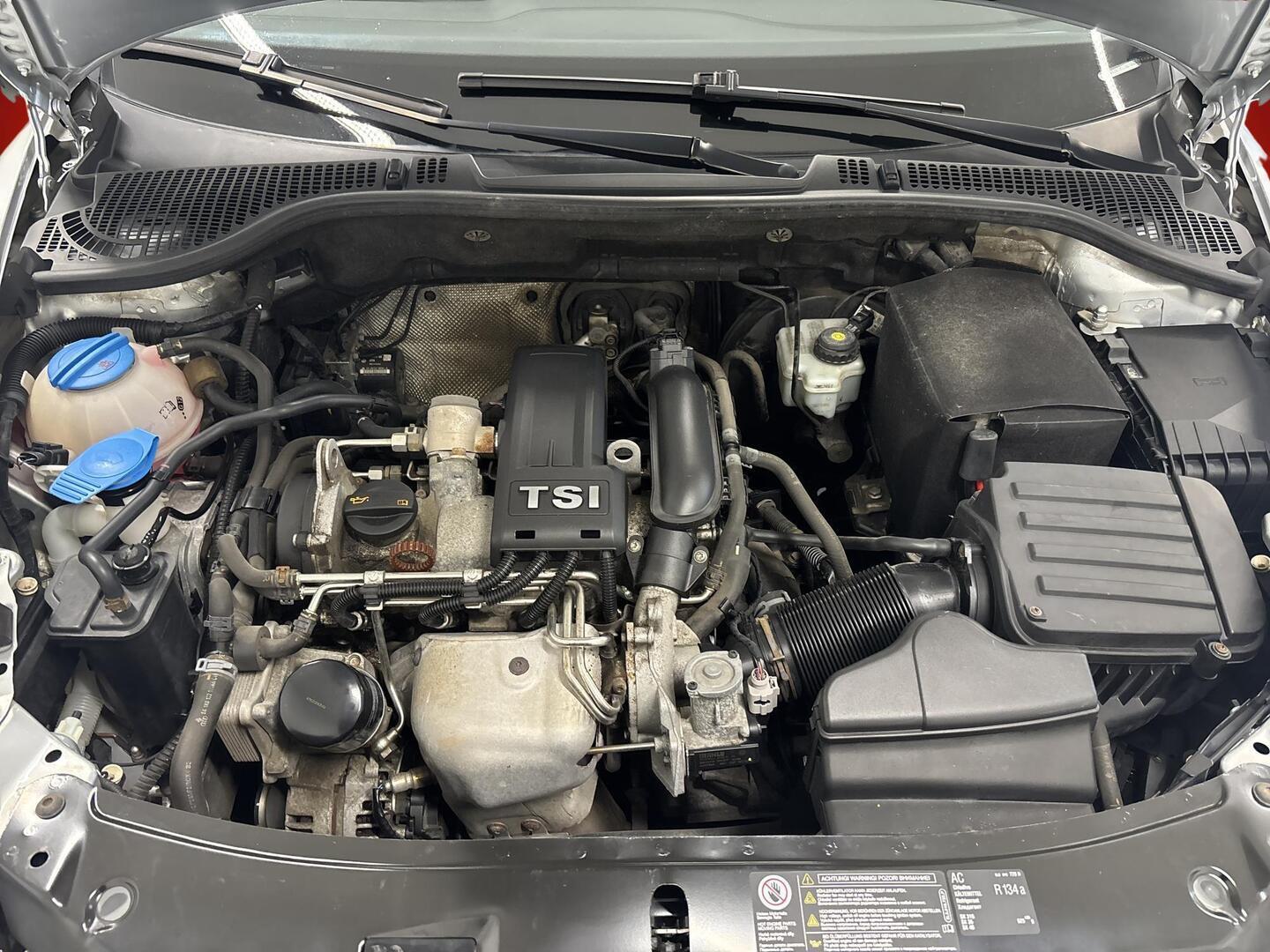 SKODA Octavia 2012