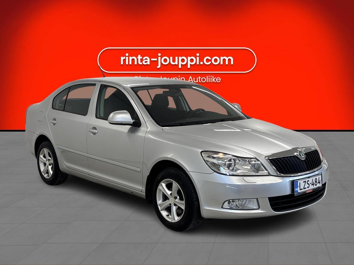 SKODA Octavia 2012