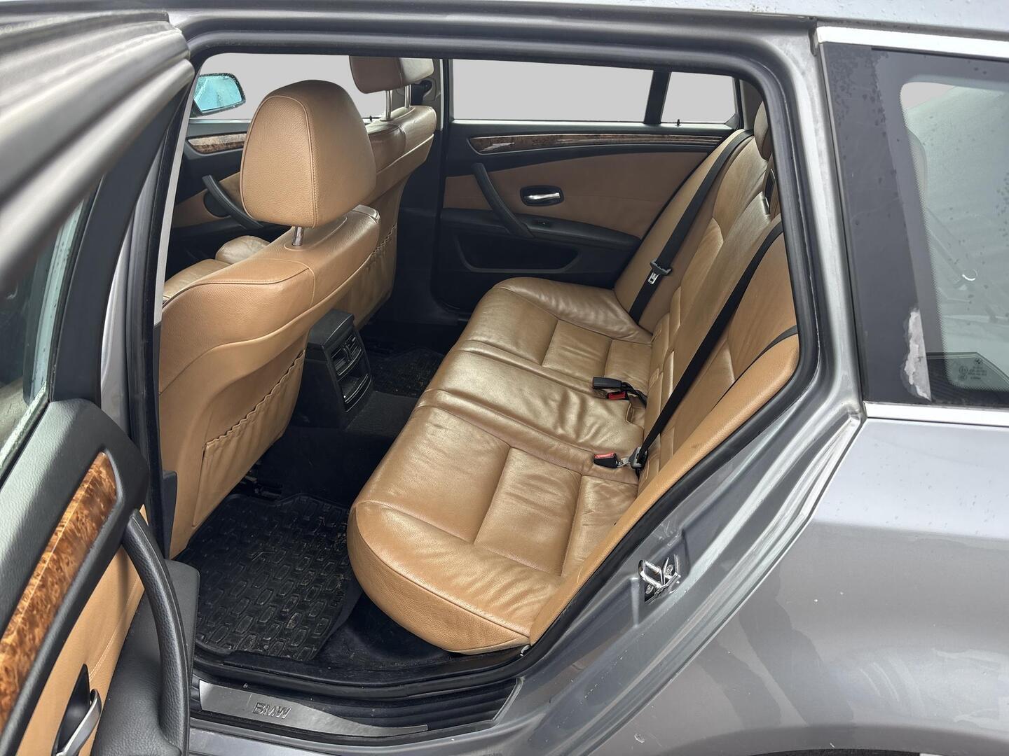 BMW 525 2005