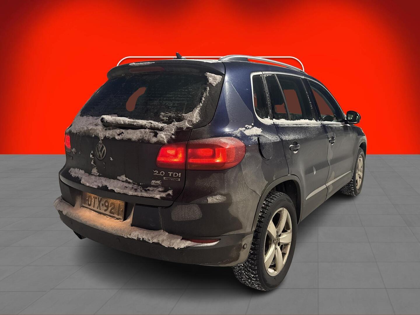 VOLKSWAGEN Tiguan 2013