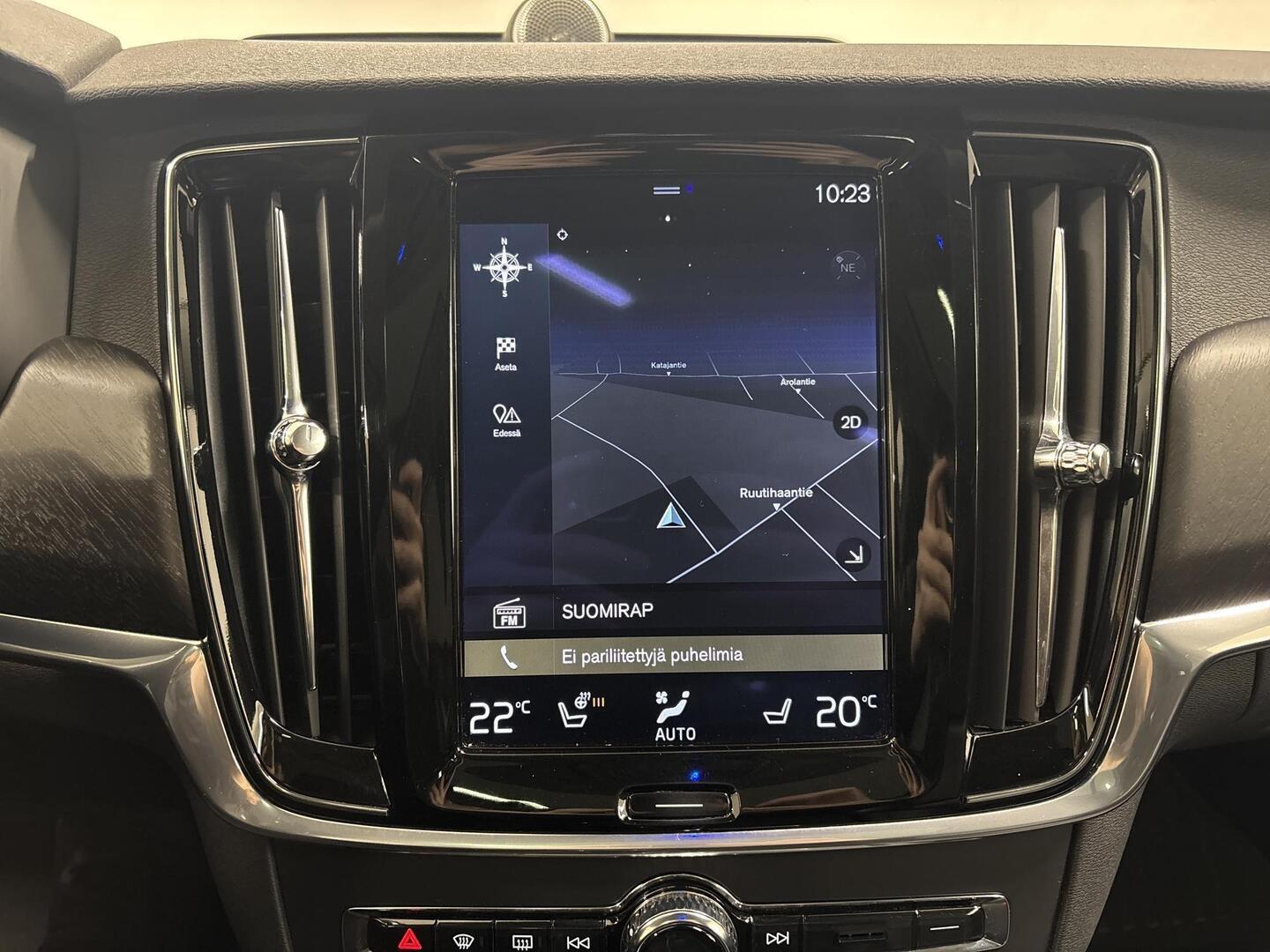 VOLVO V90 Cross Country 2017