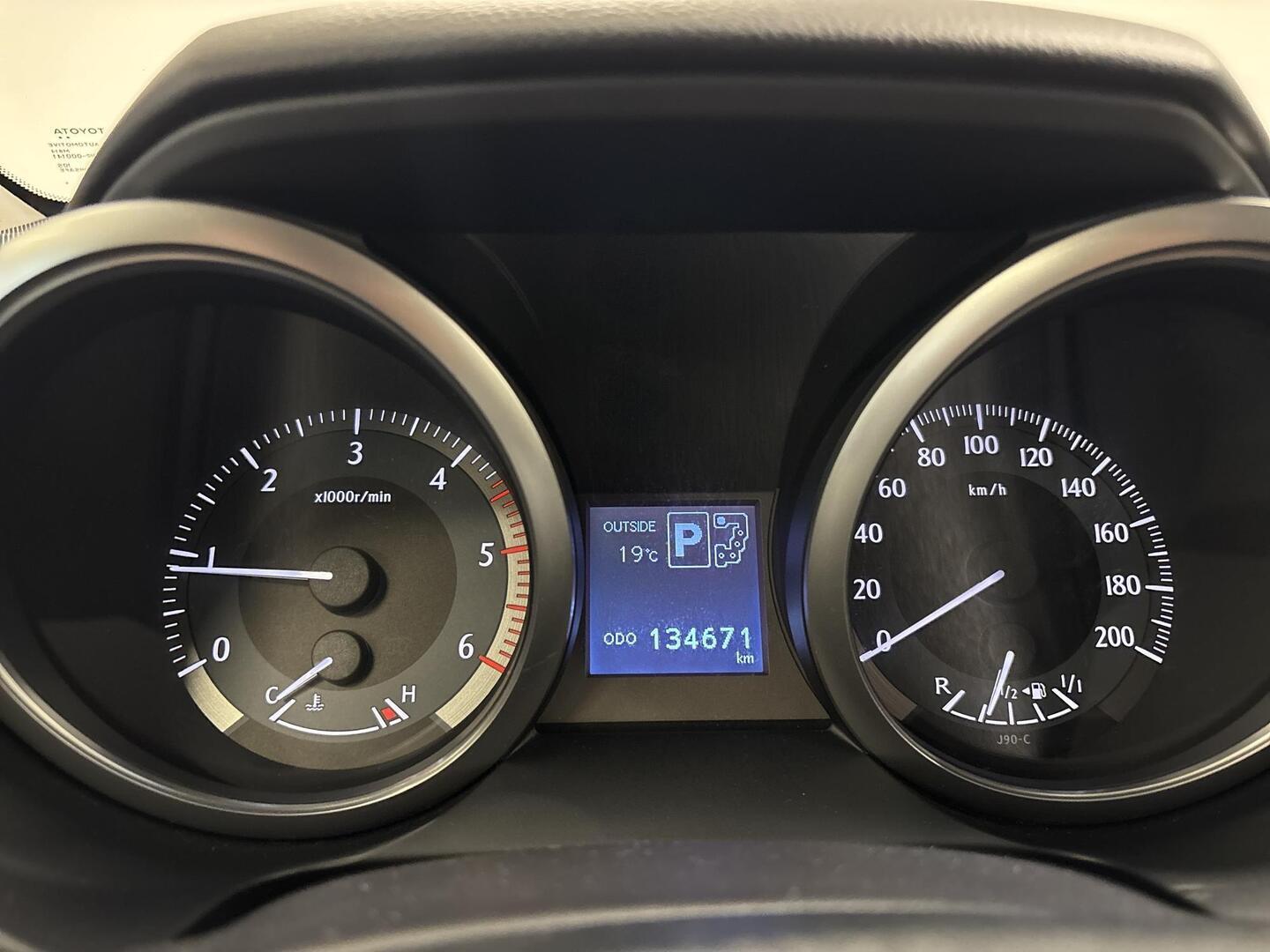 TOYOTA LAND CRUISER 2017