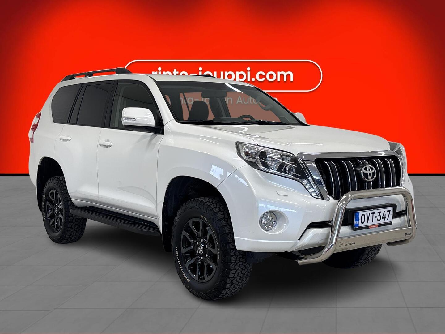 TOYOTA LAND CRUISER 2017