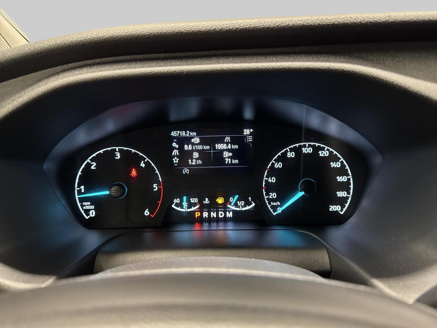 FORD TRANSIT CUSTOM 2023