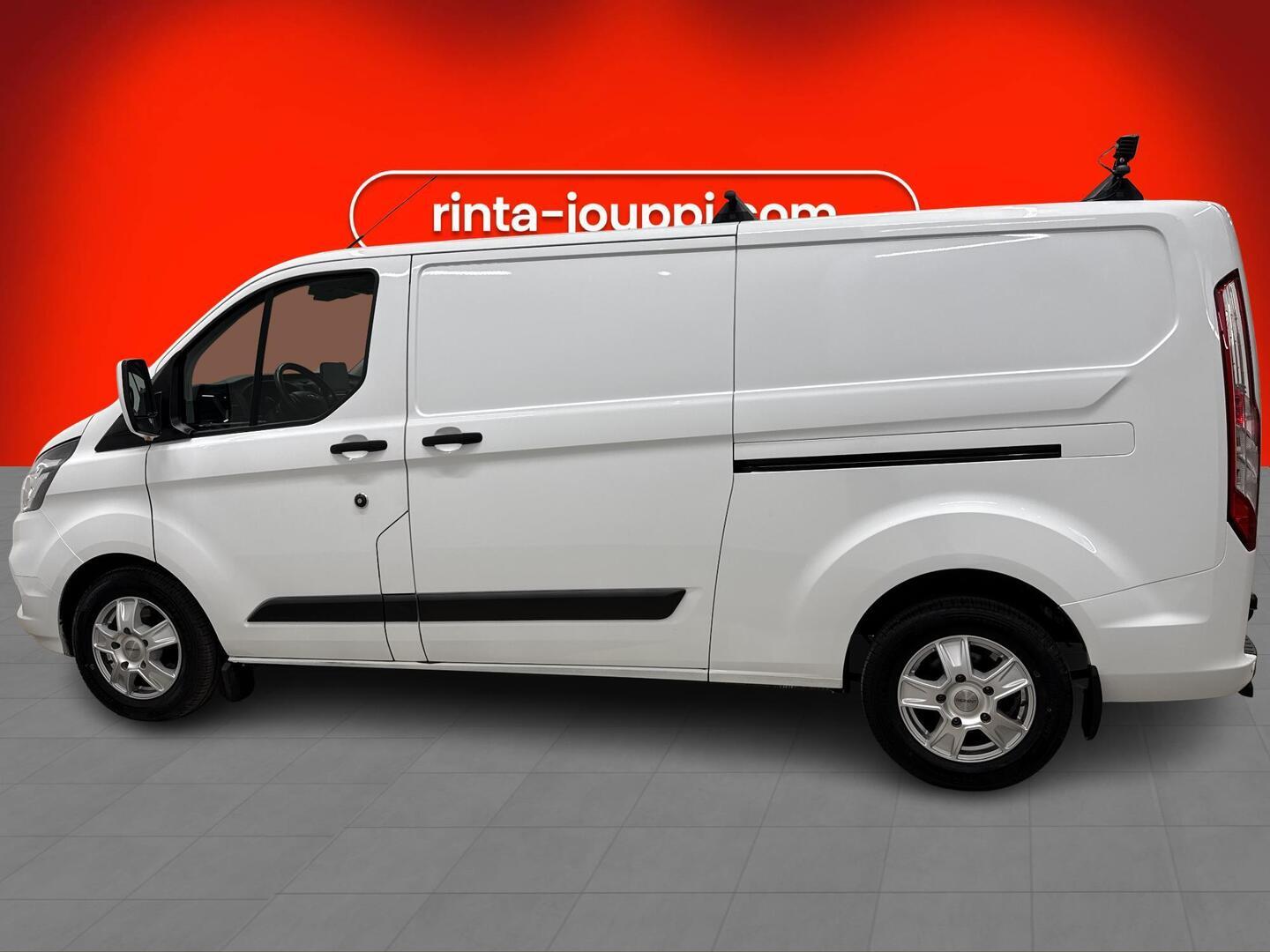 FORD TRANSIT CUSTOM 2023