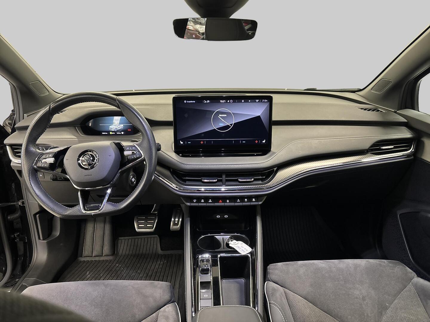 SKODA Enyaq 2023
