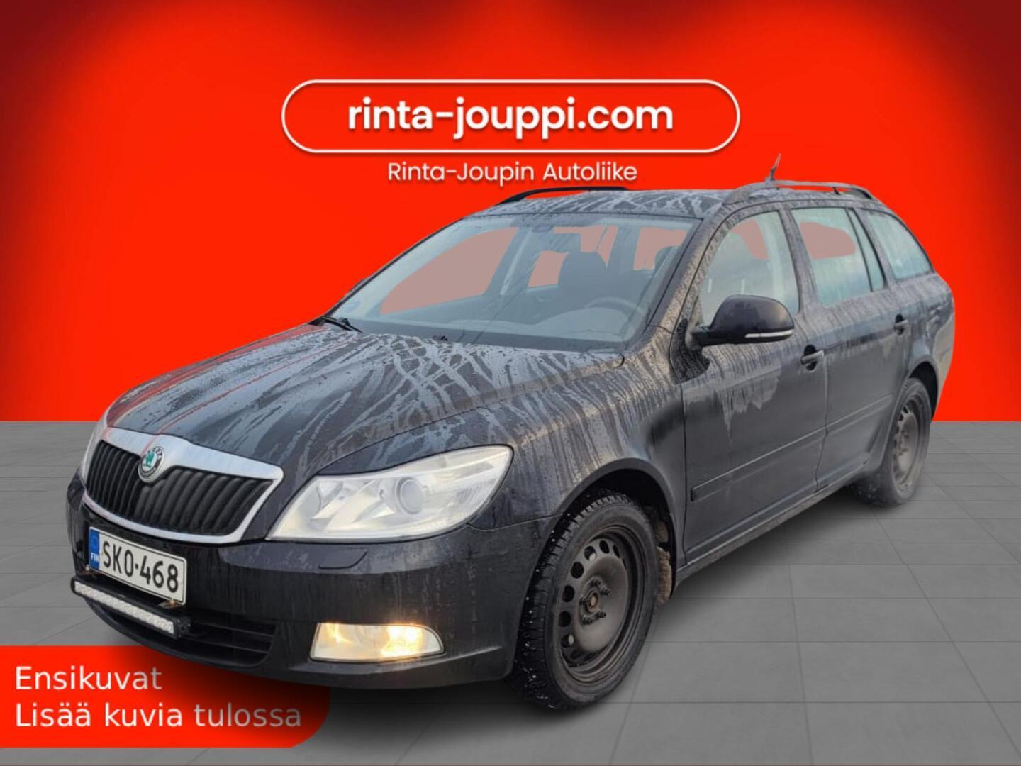 SKODA Octavia 2012