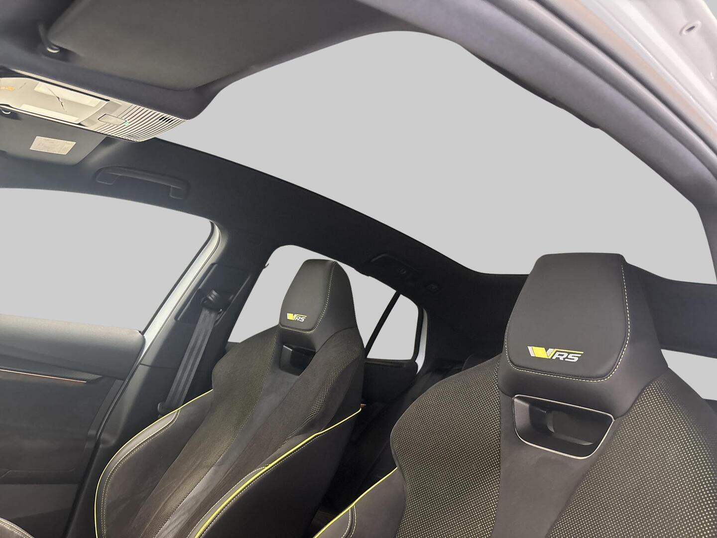 SKODA Enyaq 2023
