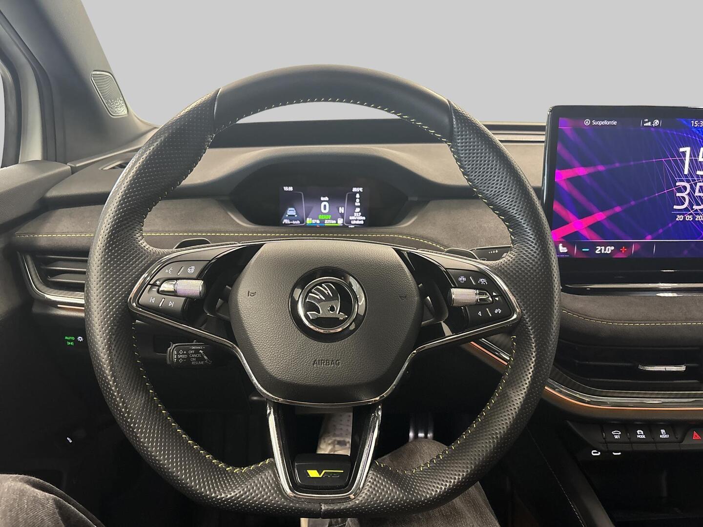 SKODA Enyaq 2023