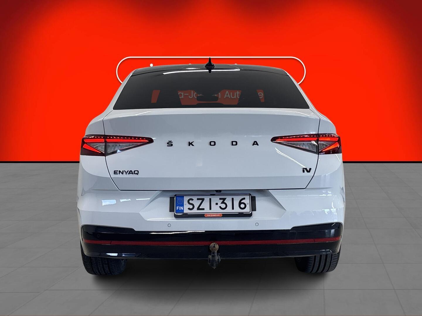 SKODA Enyaq 2023