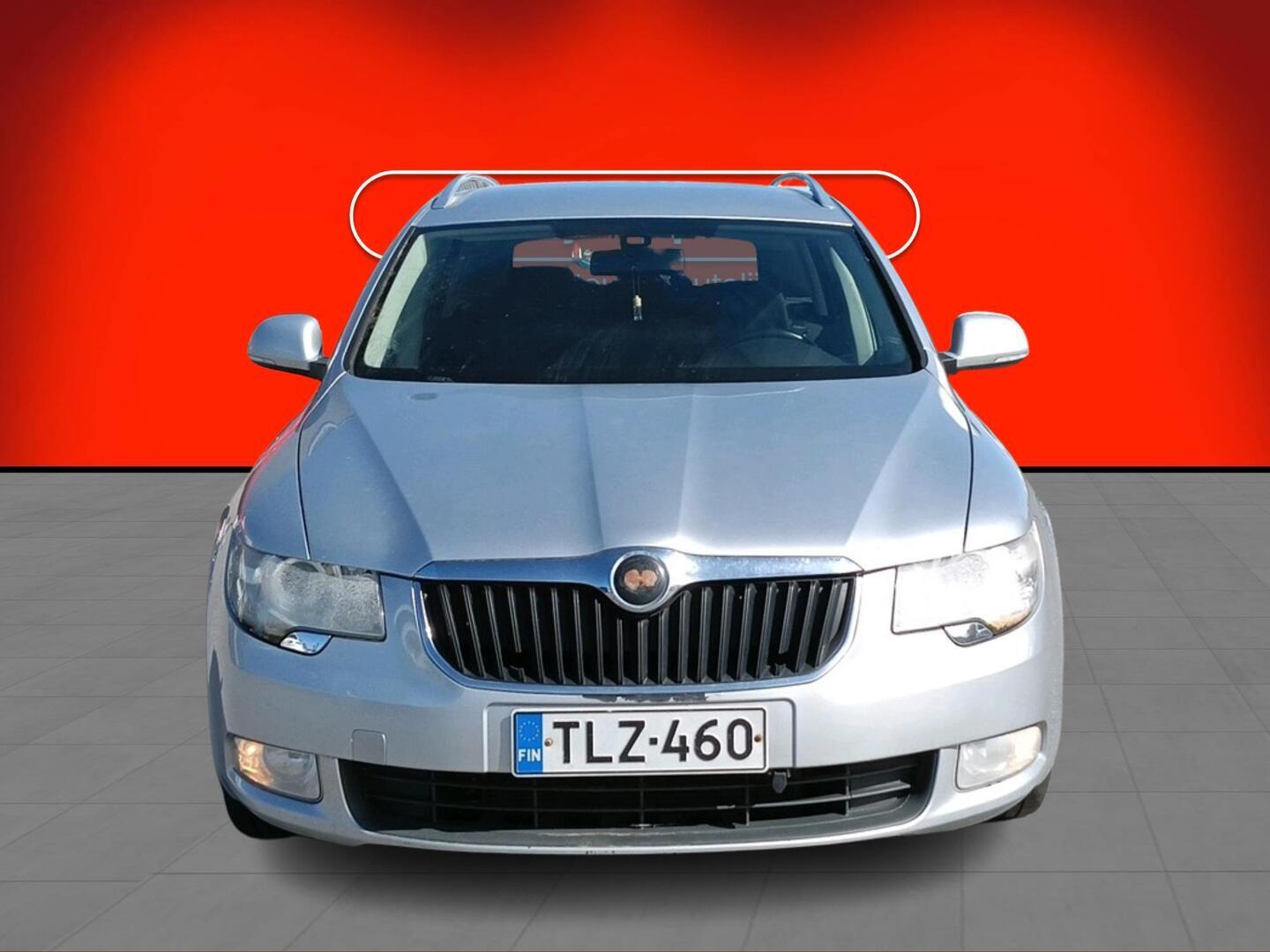 SKODA Superb 2011