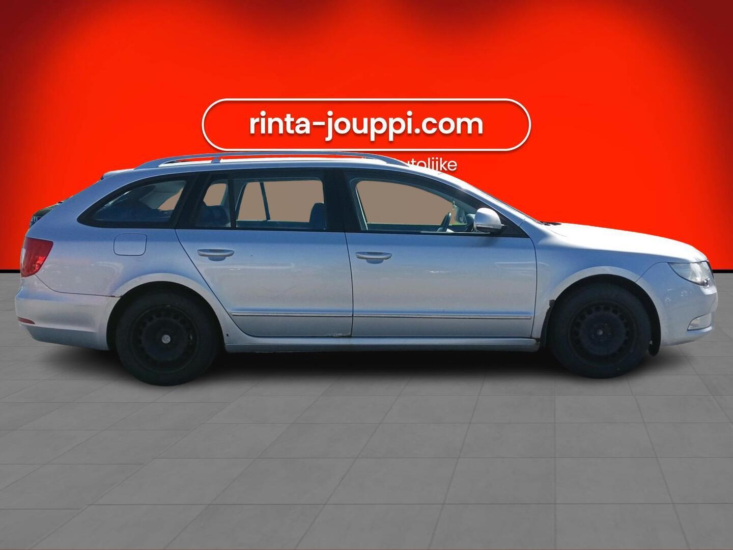 SKODA Superb 2011