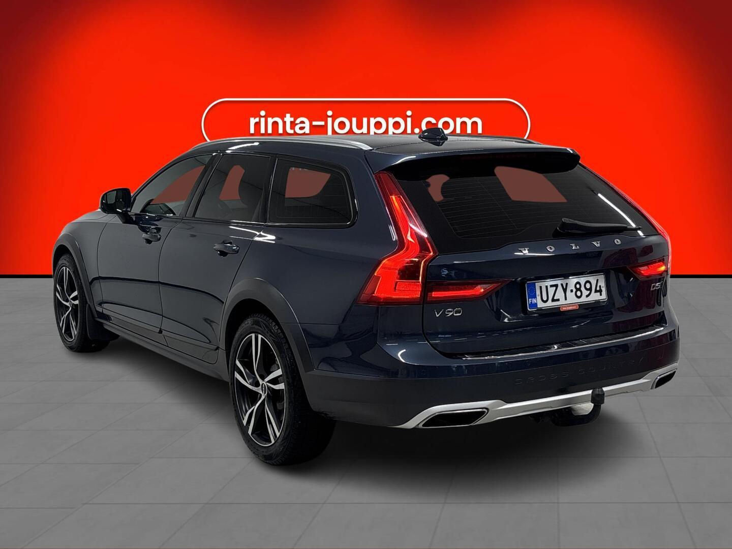 VOLVO V90 Cross Country 2018