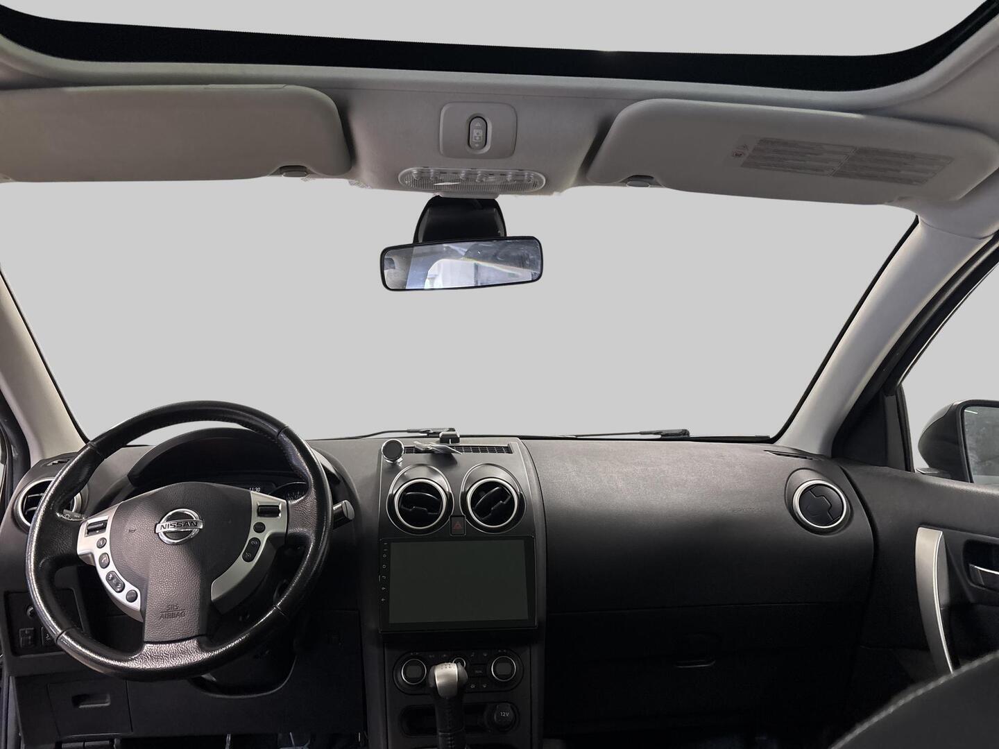 NISSAN Qashqai+2 2012